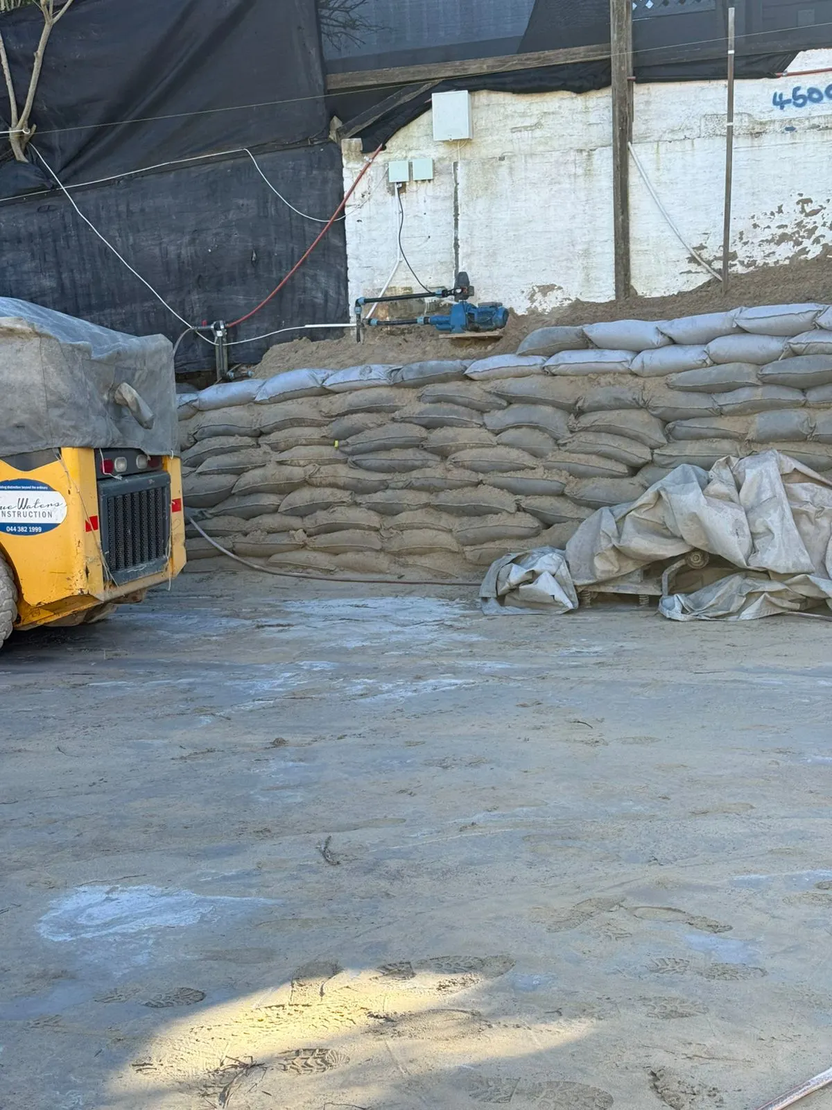 Sandbag Retaining Structure During Construction - image 3